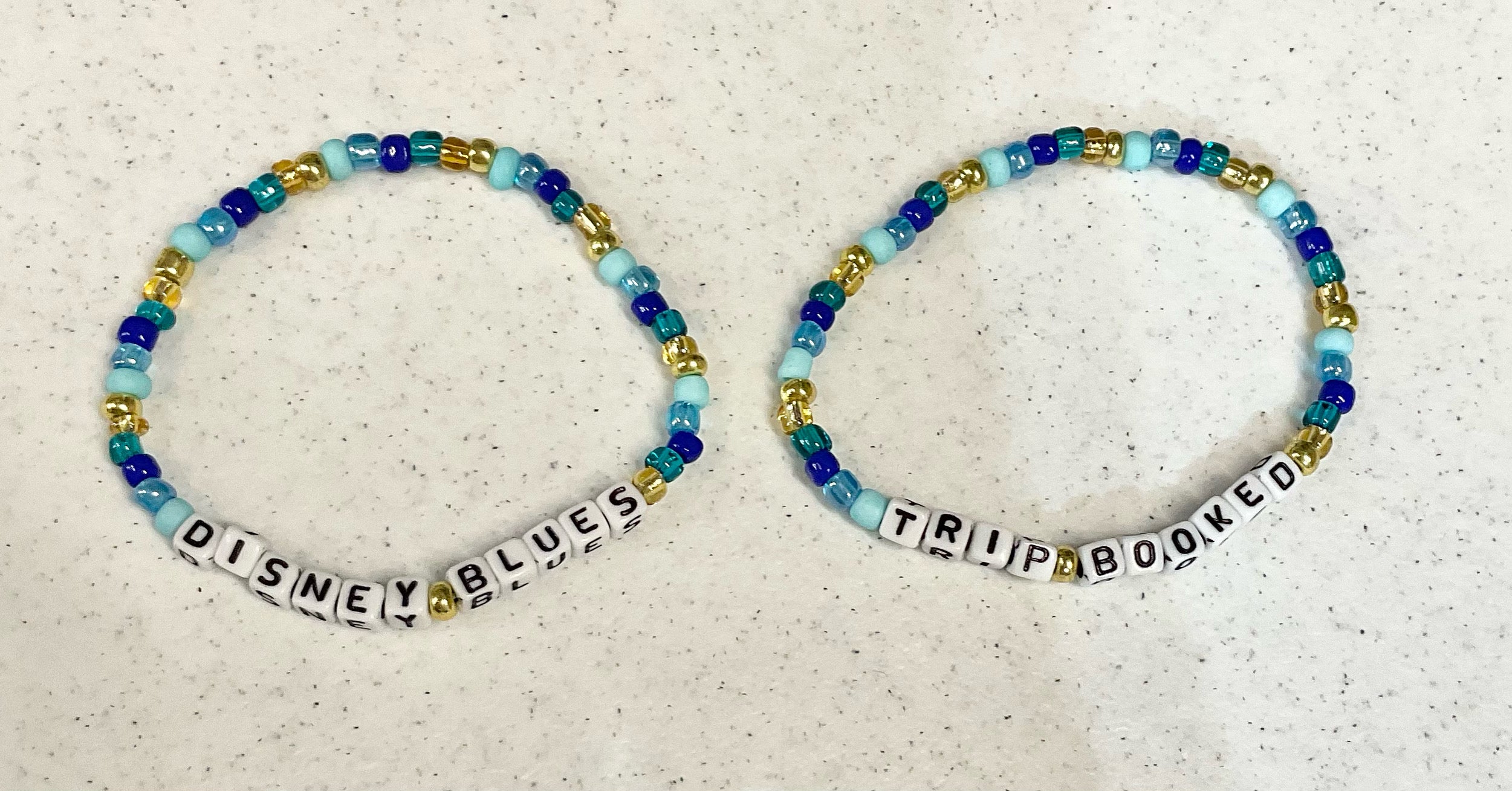 Post magic bracelet set