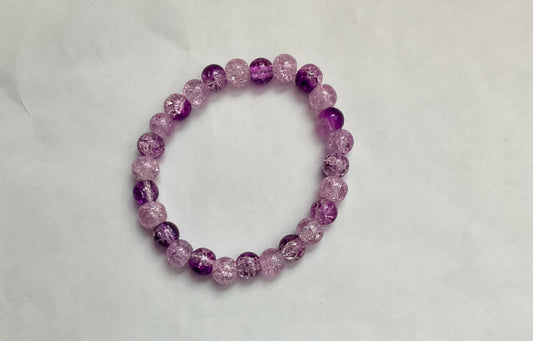 Lavender purple glass beaded bracelet