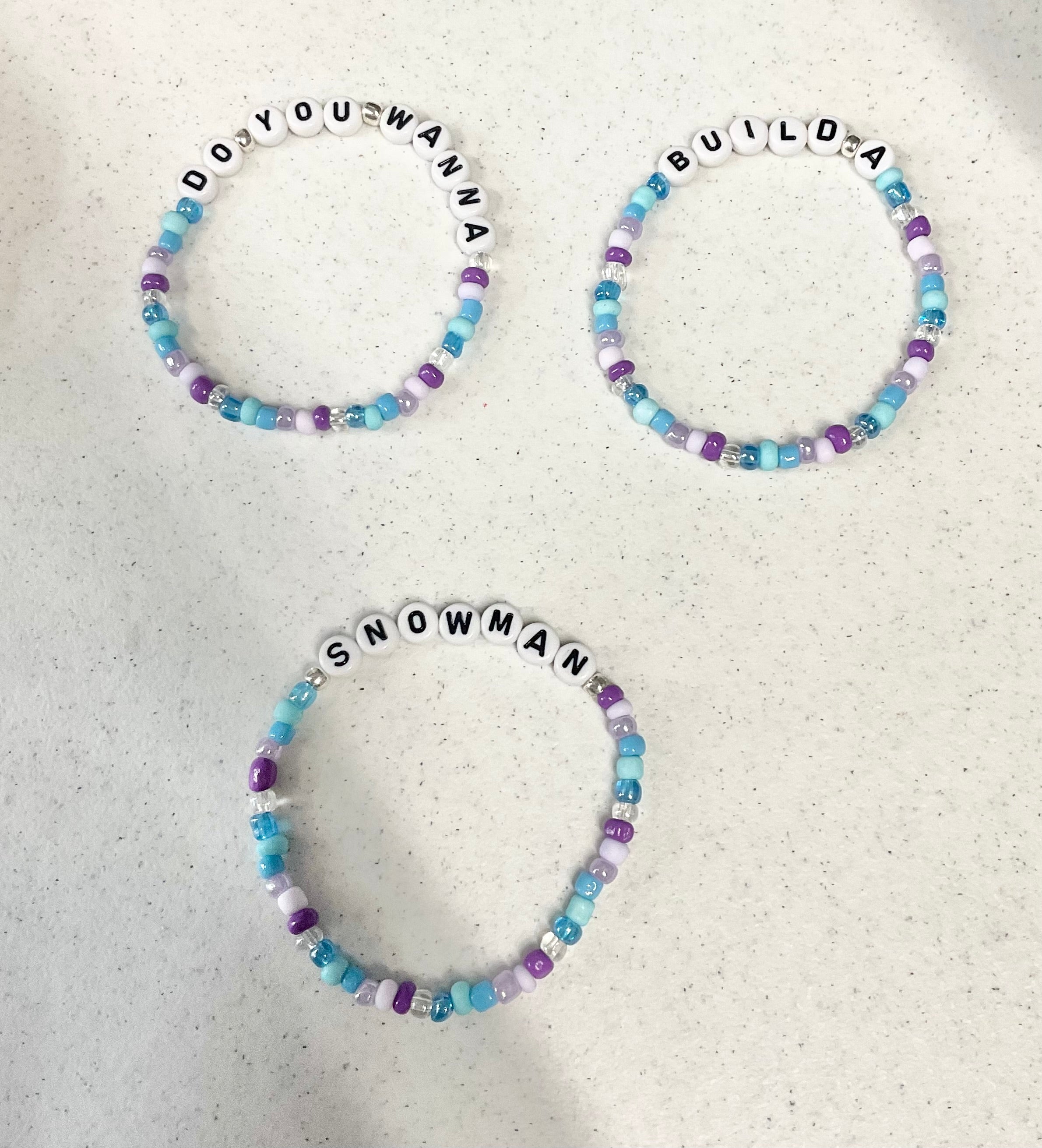 Magical build a snowman bracelet set
