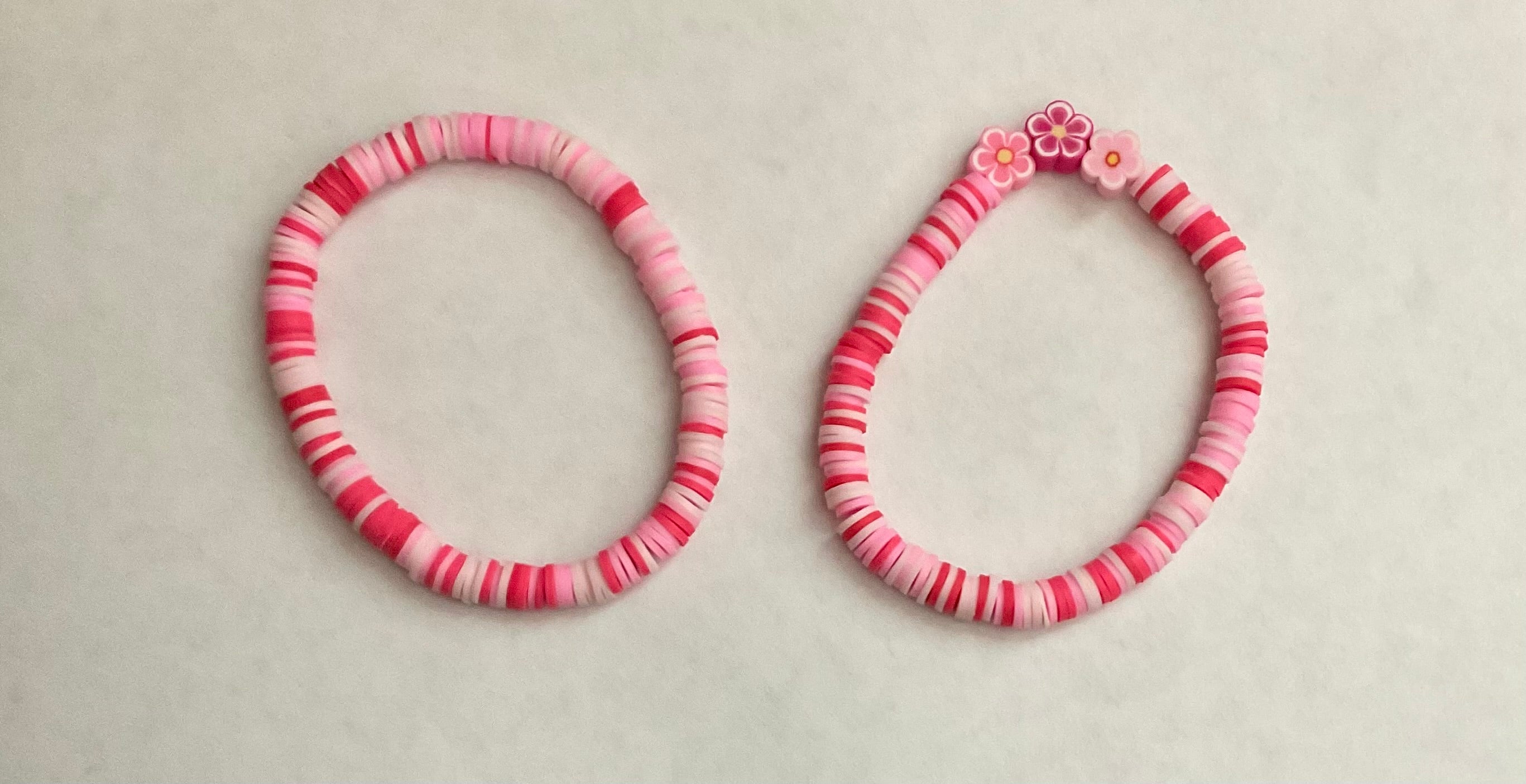 Pretty pink flowers clay beaded bracelet set